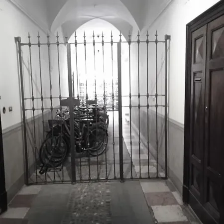 Апартаменты Crisopoli In Pieno Centro A Парма
