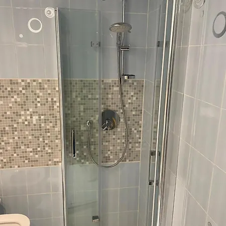 Crisopoli In Pieno Centro A Apartman Parma