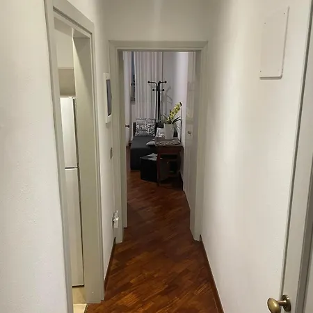Crisopoli In Pieno Centro A Apartman Parma
