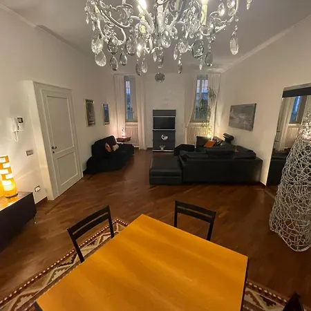 Crisopoli In Pieno Centro A Apartman